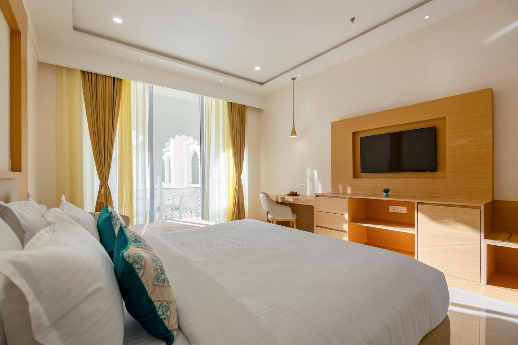 Sterling Aravalli Udaipur Exterior photo