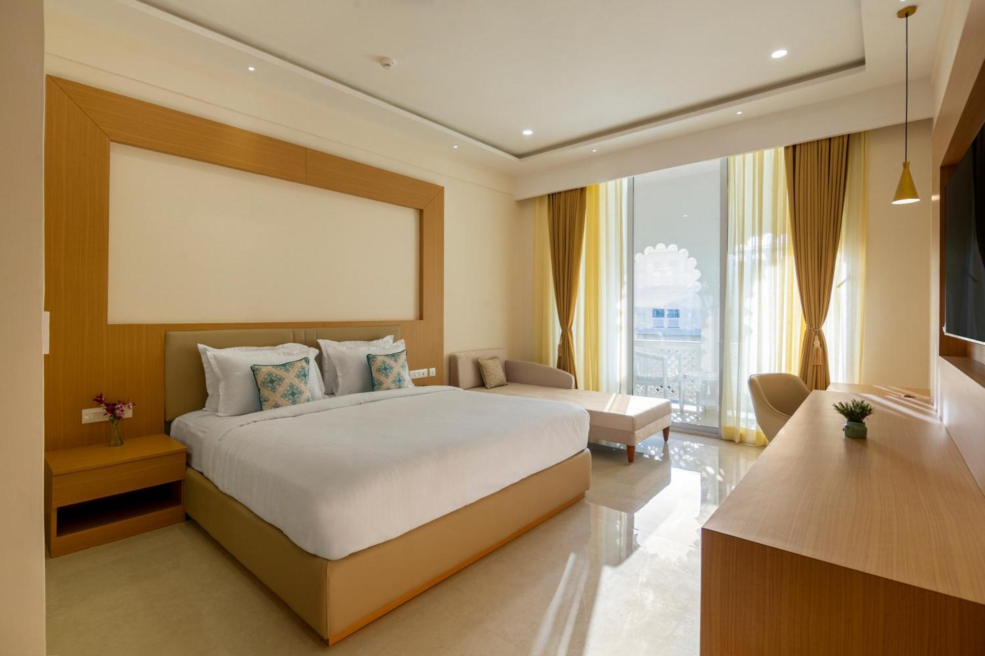 Sterling Aravalli Udaipur Exterior photo